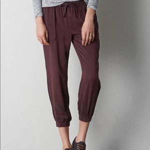 American Eagle Joggers